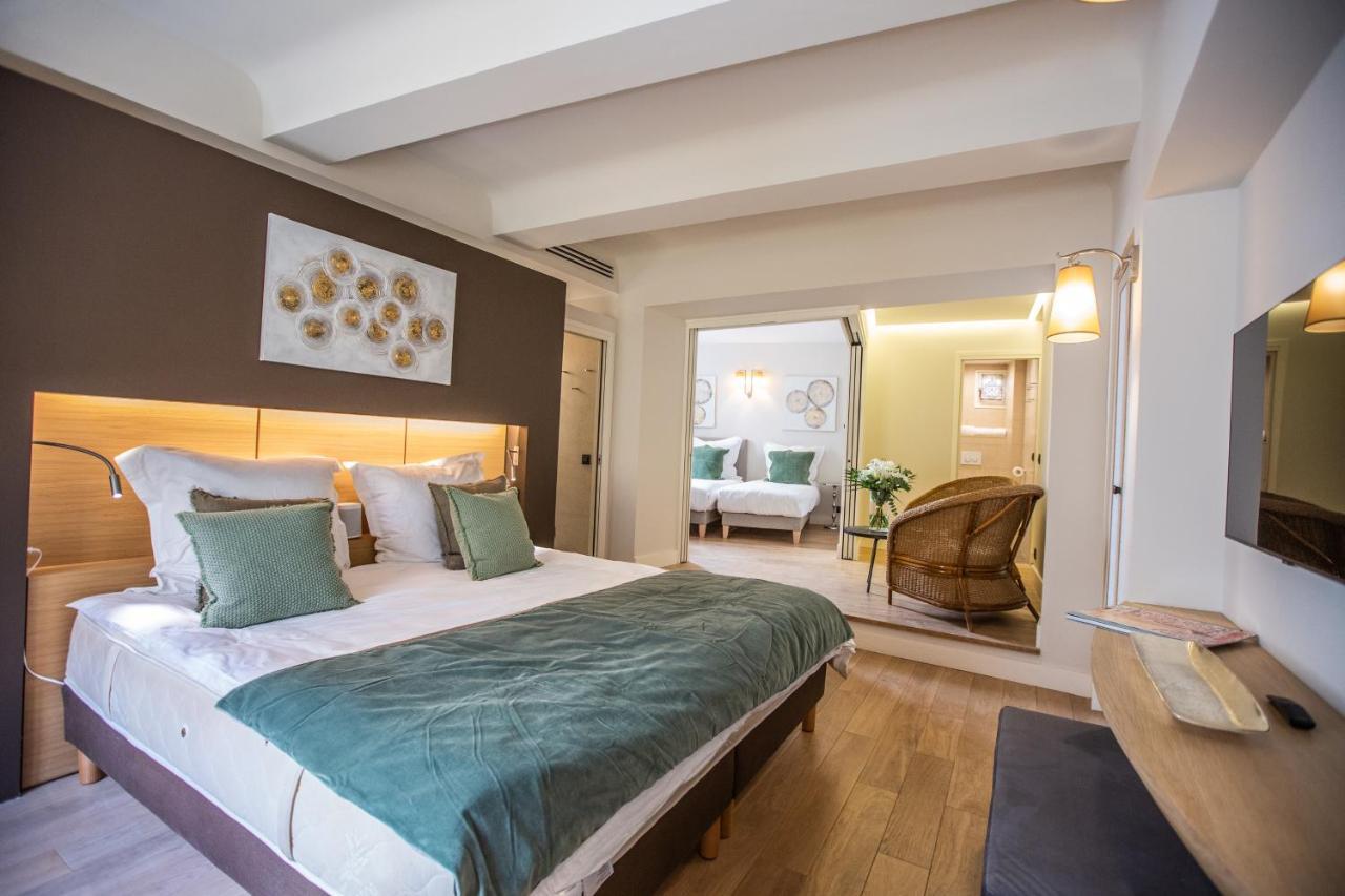 Beau Clocher Saint Tropez Exteriér fotografie