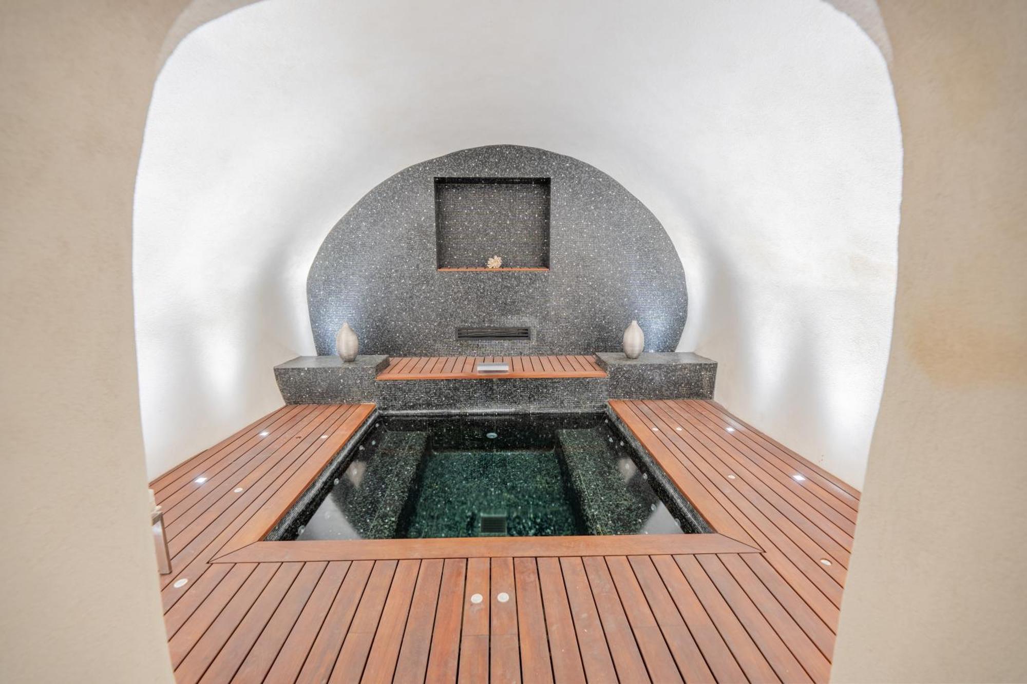 Beau Clocher Saint Tropez Exteriér fotografie